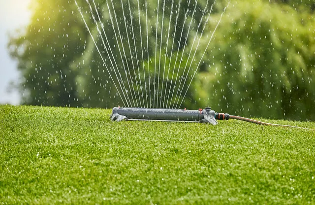 Gardena Zwenksproeier Aquazoom L E4